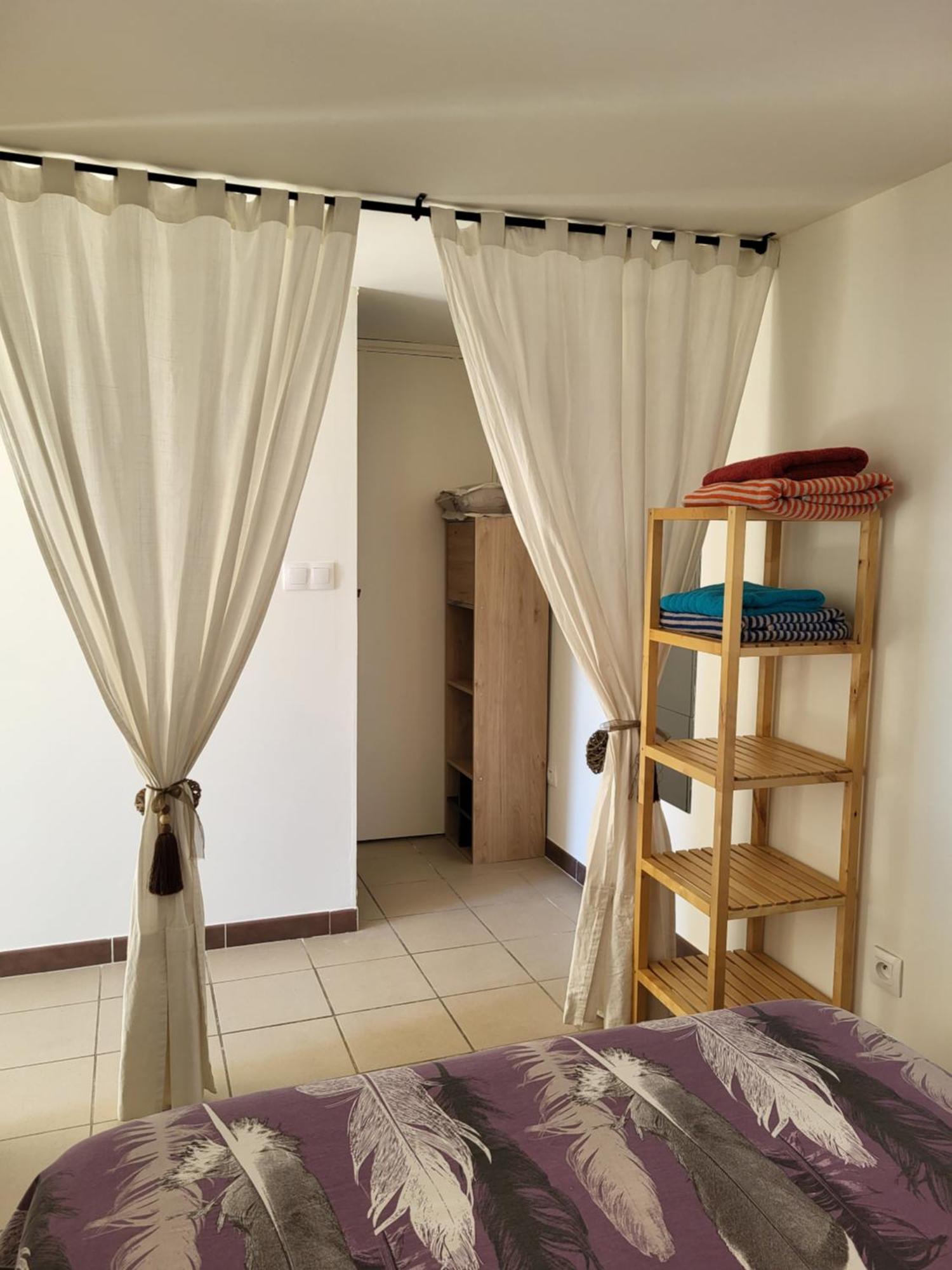 Chambre D Hotes Au Coeur Des Oliviers Marseille Rom bilde